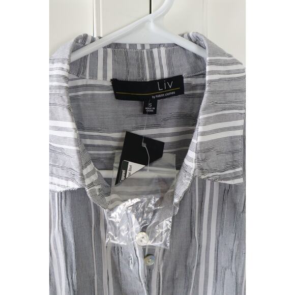 LIV Habitat NWT $115 Textured Seer Sucker Striped Shirt Top Size Small - Picture 6 of 6